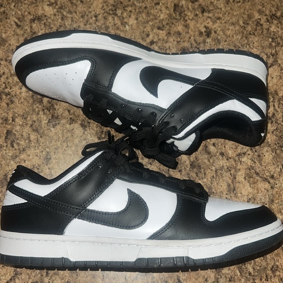 Panda dunks - Picture 3 of 7